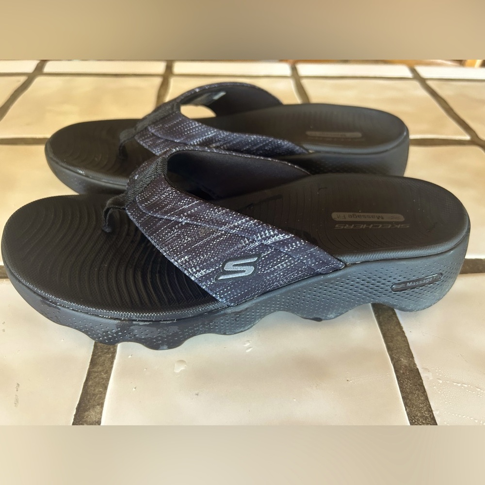 Skechers massage fit Black and Gray Sandals